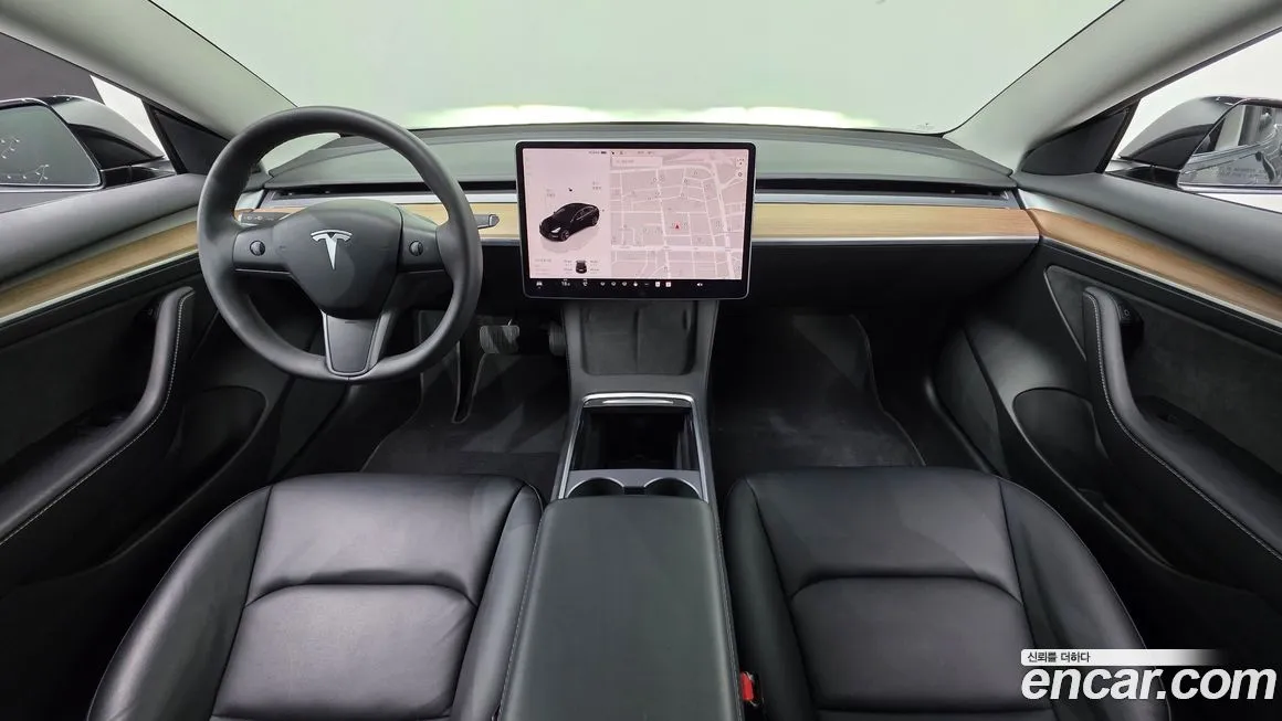 Tesla Model 3 — фото 4