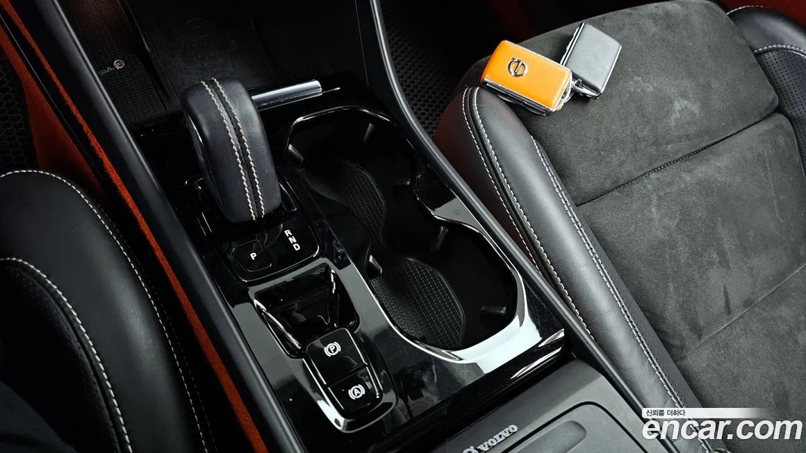 Volvo XC40 2021 из KR, фото 8