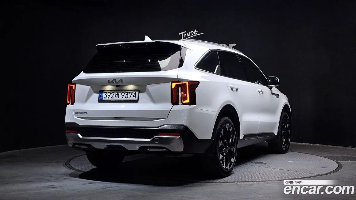Kia Sorento — фото 9