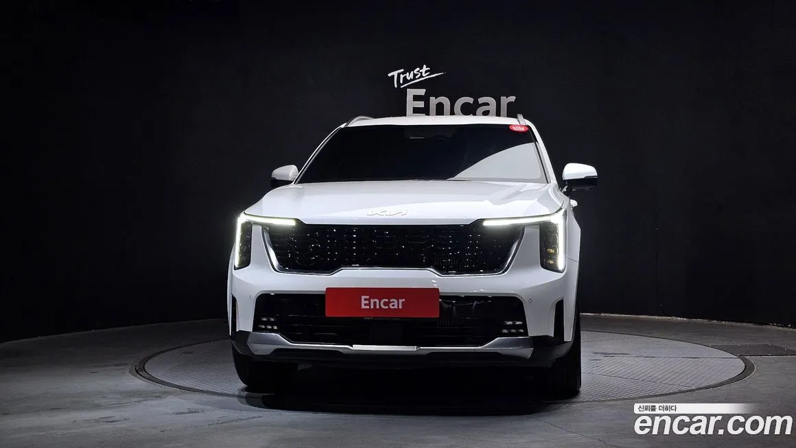 Kia Sorento — фото 8