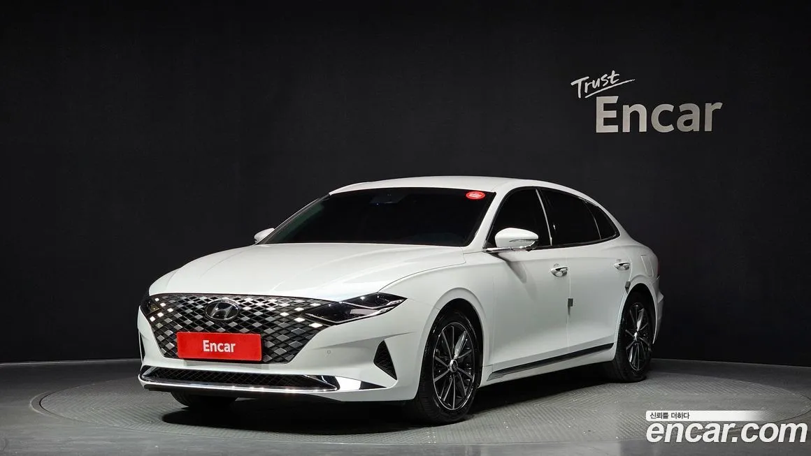 Hyundai Grandeur 2022 из KR, фото 1