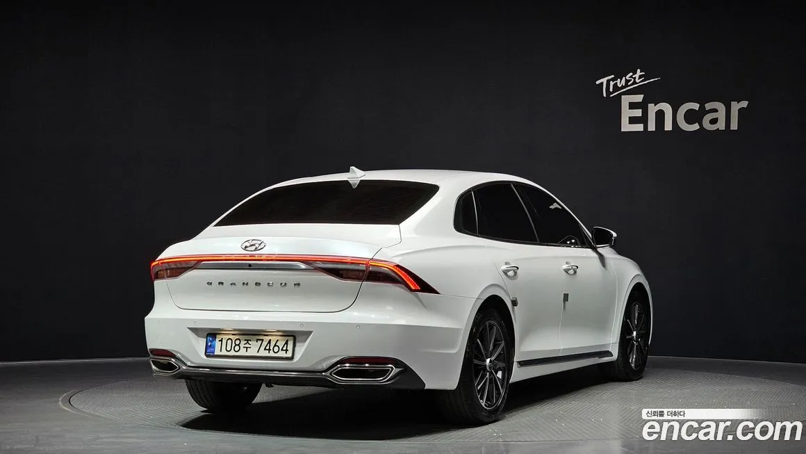 Hyundai Grandeur 2022 из KR, фото 3