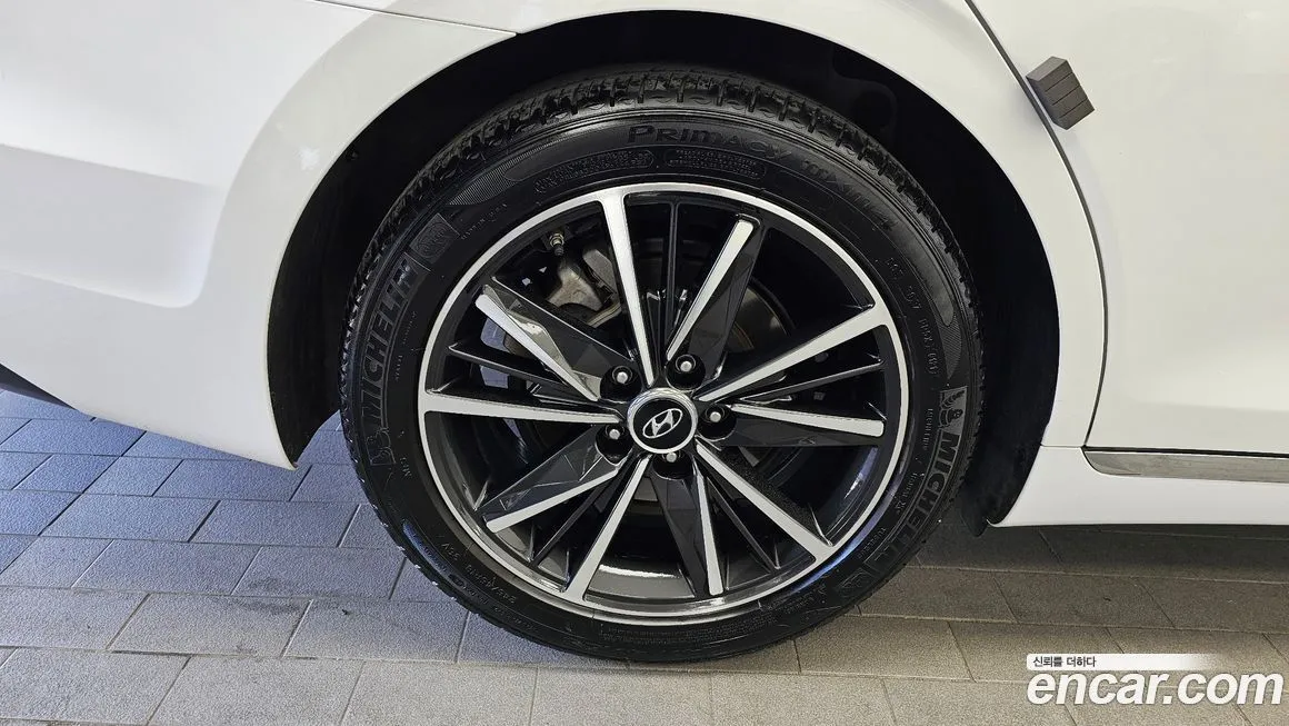 Hyundai Grandeur 2022 из KR, фото 7