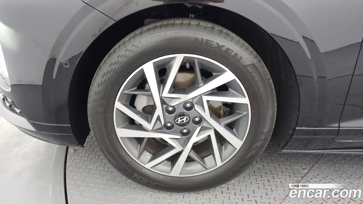 Hyundai Grandeur 2023 из KR, фото 2