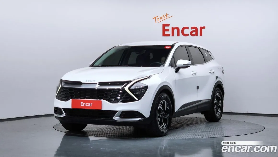 Kia Sportage — фото 1