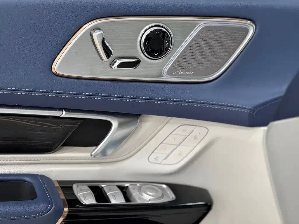 Buick Century 2024 из CN, фото 7