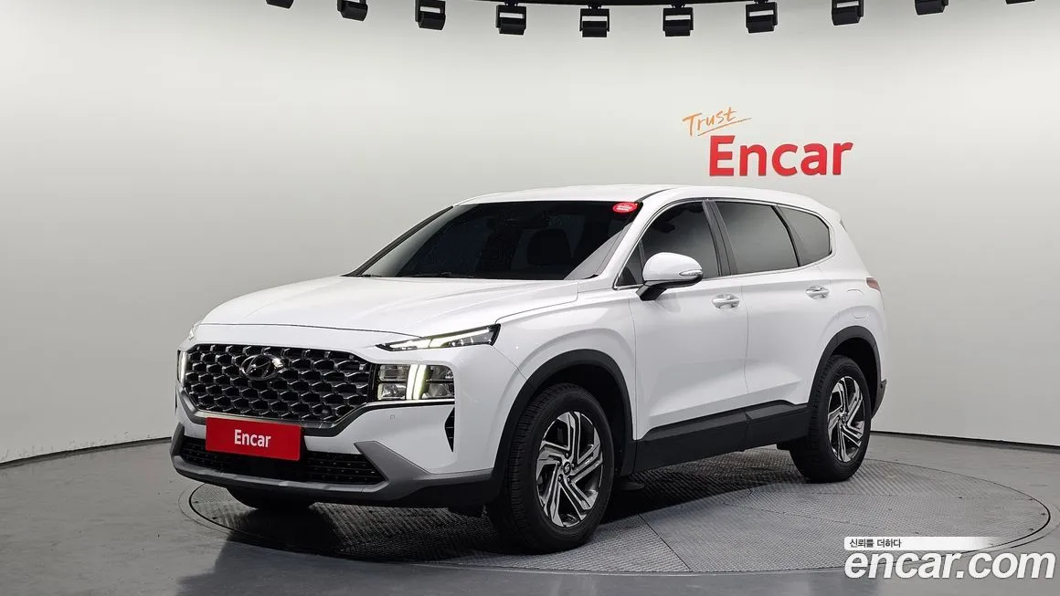 Hyundai Santafe — фото 1