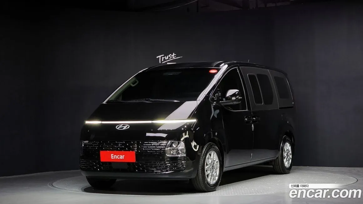 Hyundai Staria 2025 из KR, фото 1