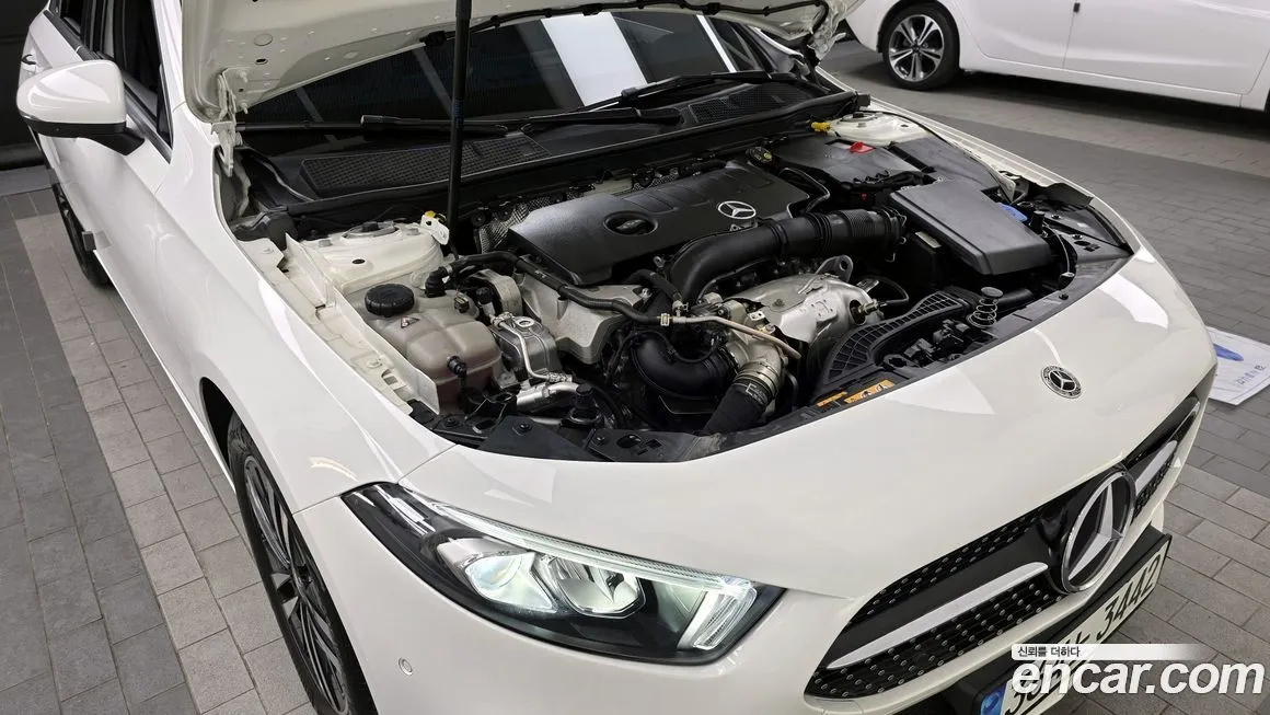 Mercedes-Benz A-Class 2023 из KR, фото 10