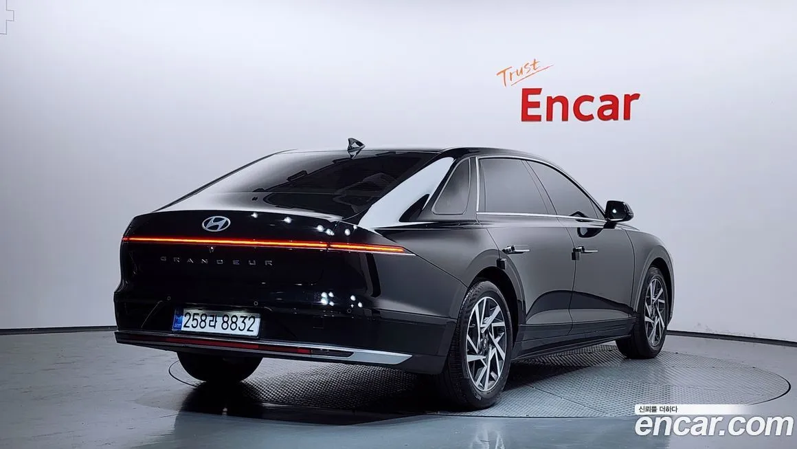 Hyundai Grandeur 2023 из KR, фото 4