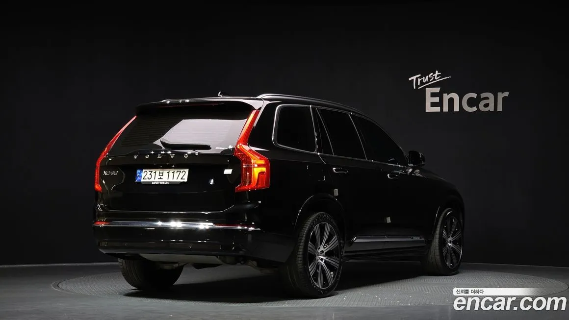 Volvo XC90 — фото 6