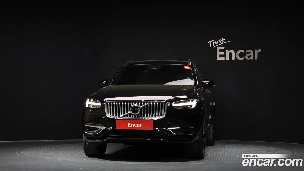 Volvo XC90 — фото 4