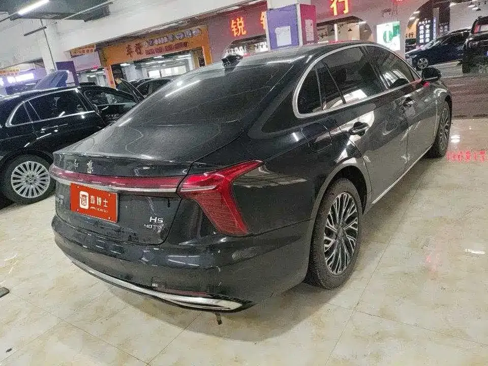 Hongqi H5 — фото 5