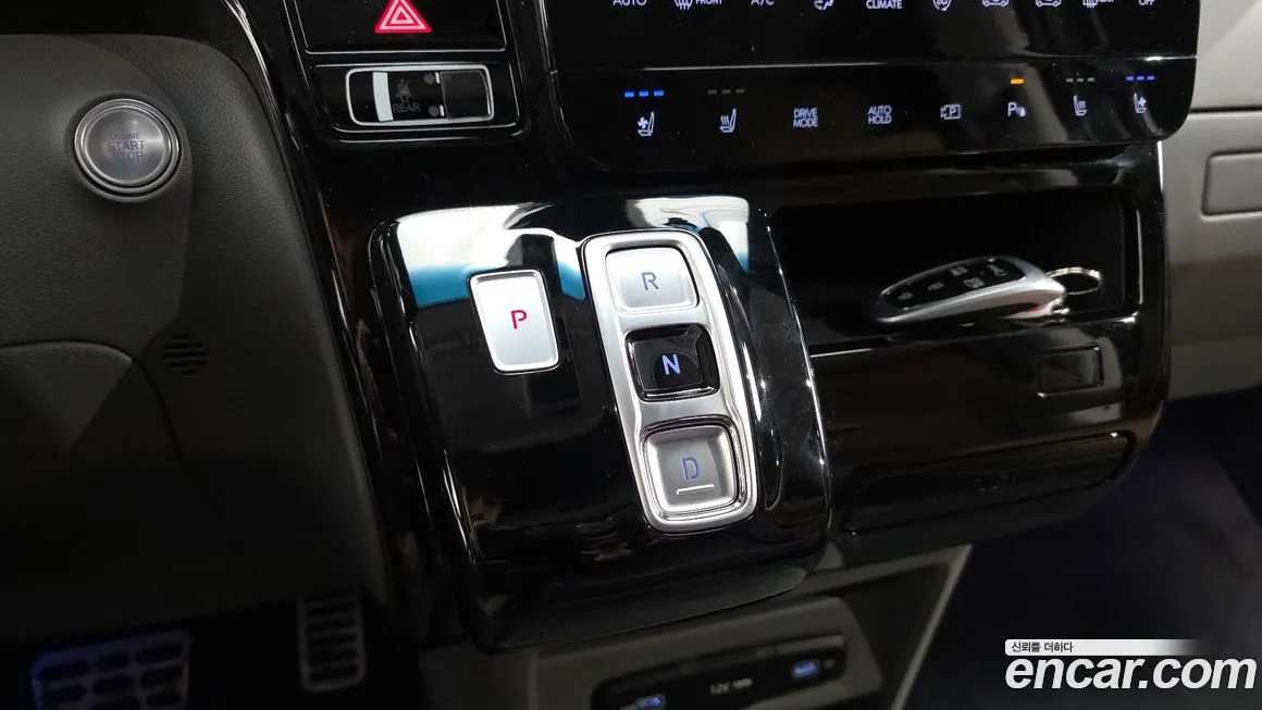 Hyundai Staria 2023 из KR, фото 8
