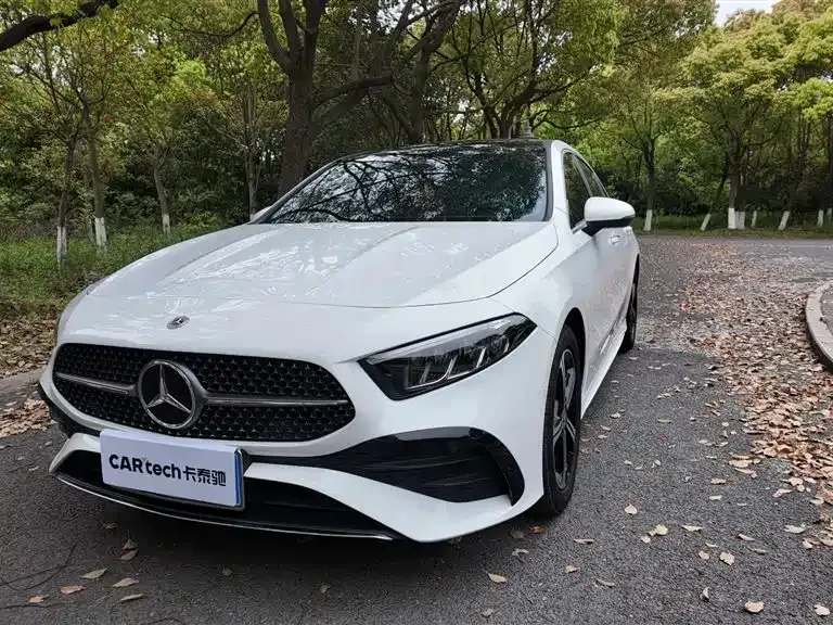 Mercedes-Benz A-Class 2023 из CN, фото 1