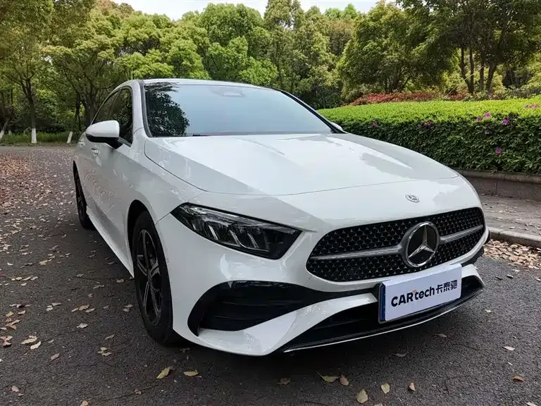 Mercedes-Benz A-Class 2023 из CN, фото 2