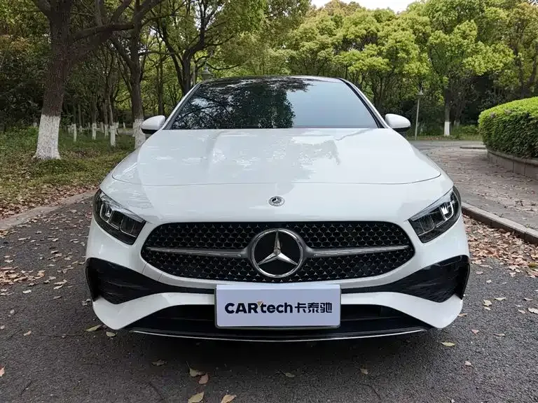 Mercedes-Benz A-Class 2023 из CN, фото 8
