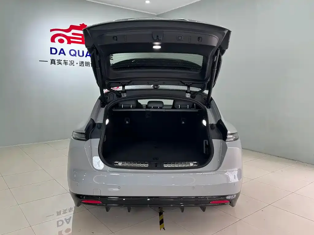 NIO ET5T 2025 из CN, фото 3