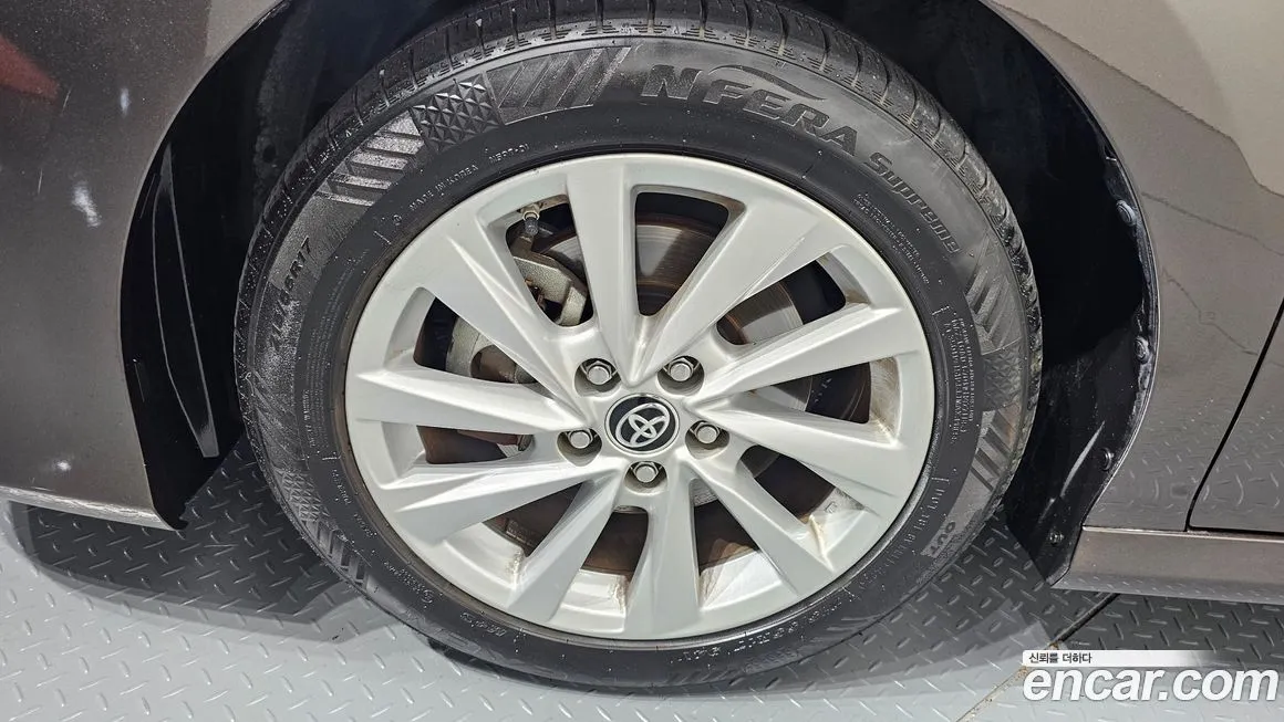 Toyota Camry 2022 из KR, фото 7