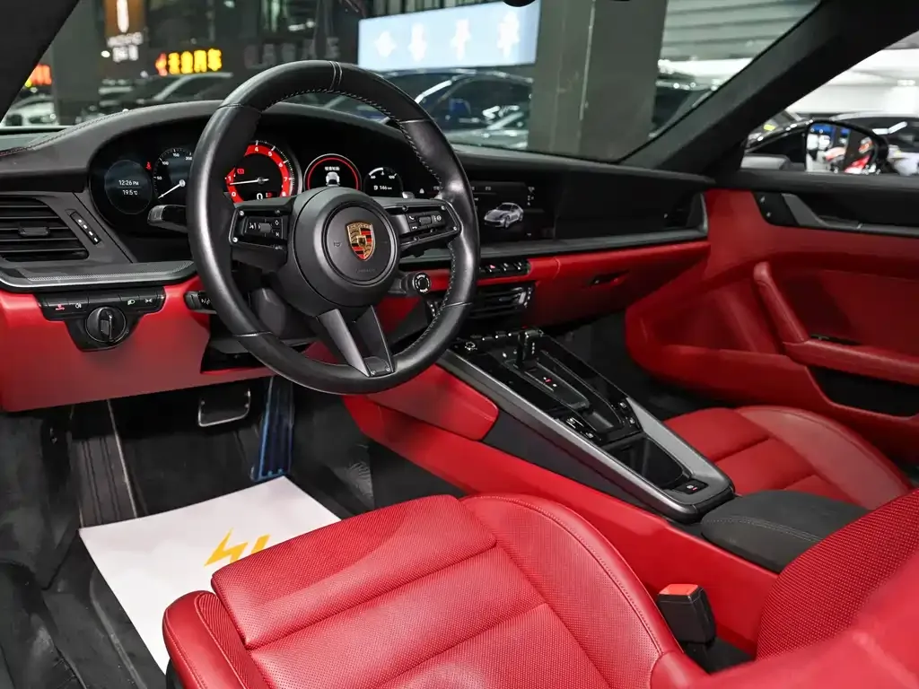 Porsche 911 2022 из CN, фото 10