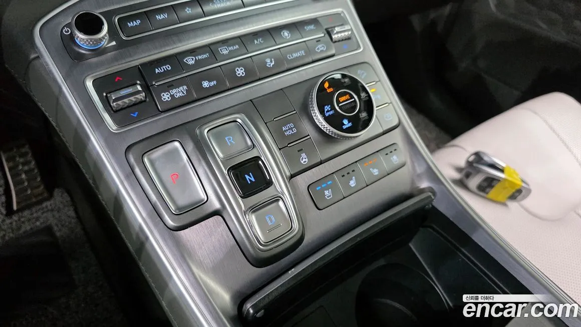 Hyundai Santafe — фото 9