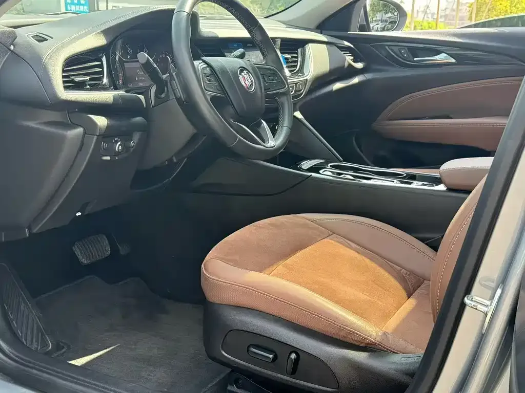 Buick Regal 2023 из CN, фото 3