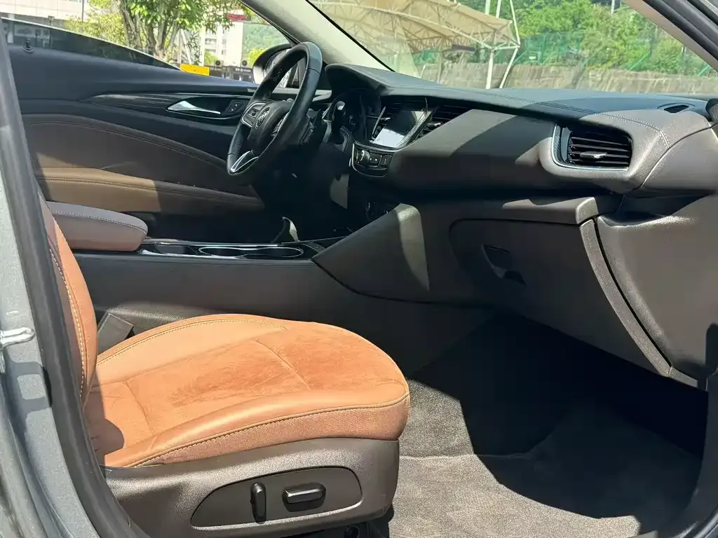 Buick Regal 2023 из CN, фото 7