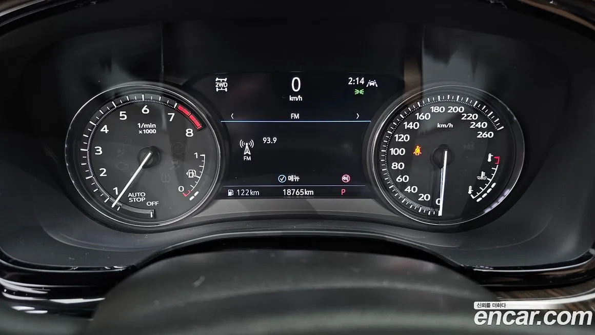 Cadillac XT6 2023 из KR, фото 8