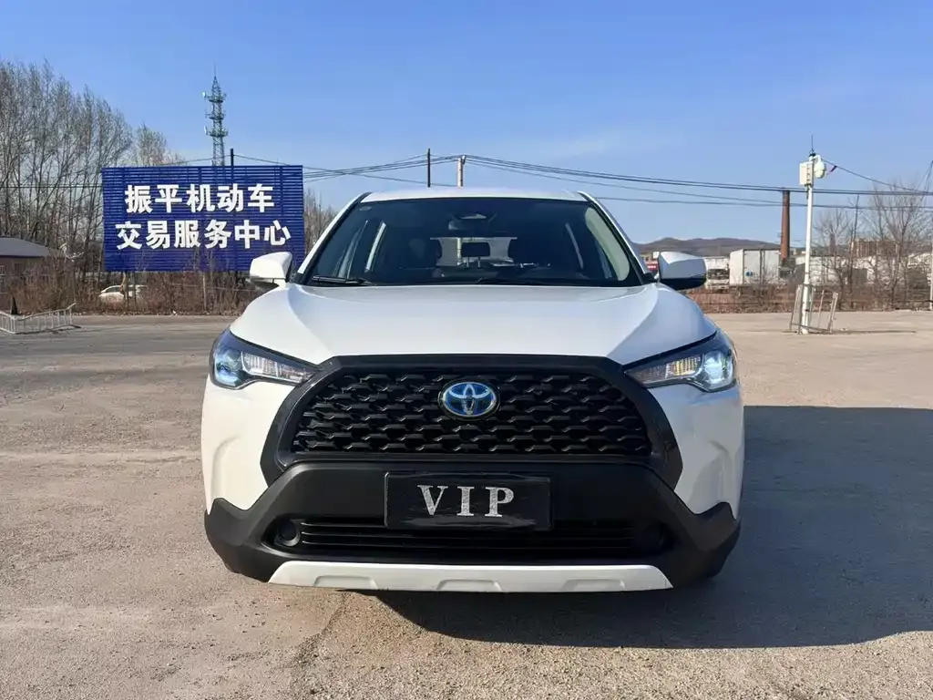 Toyota Corolla Cross 2024 из CN, фото 5