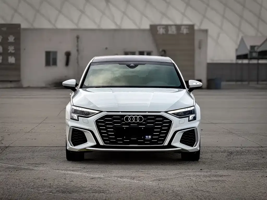 Audi A3 — фото 7