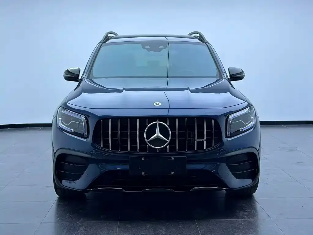 Mercedes-Benz GLB AMG — фото 2