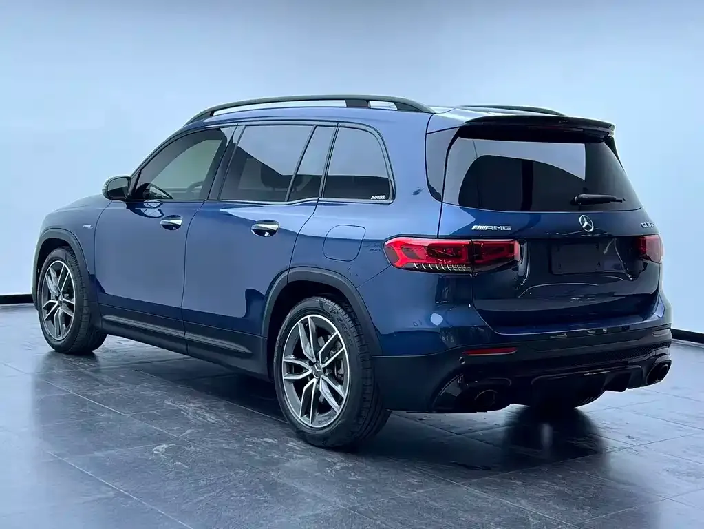Mercedes-Benz GLB AMG — фото 7