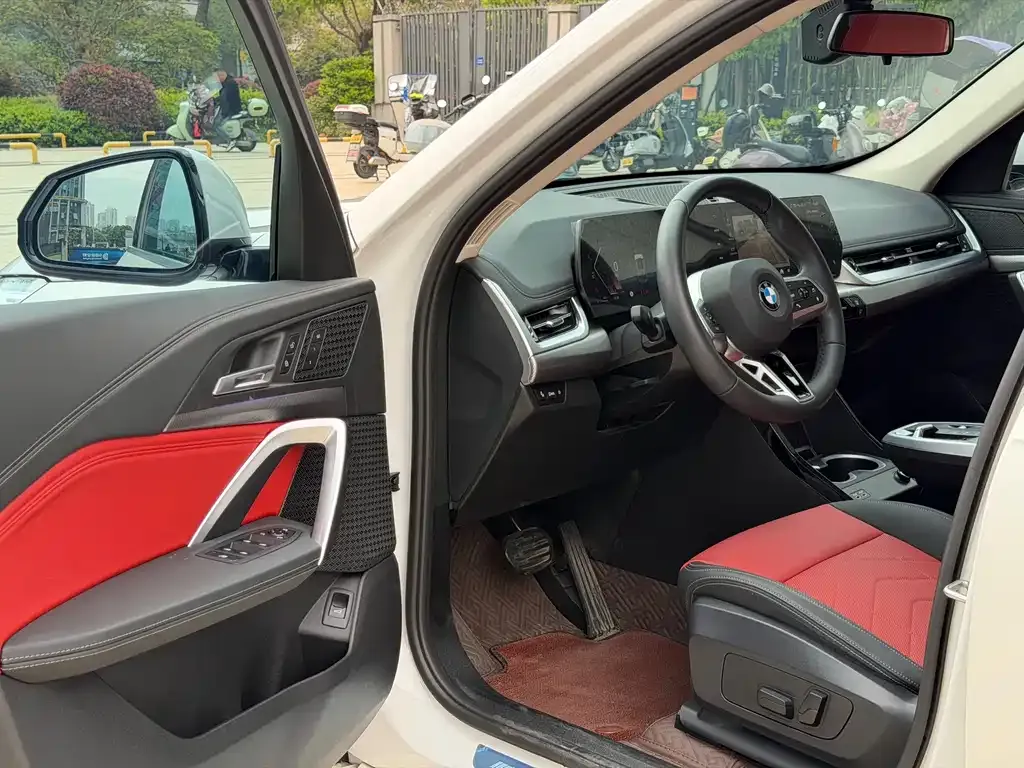 BMW X1 2024 из CN, фото 7