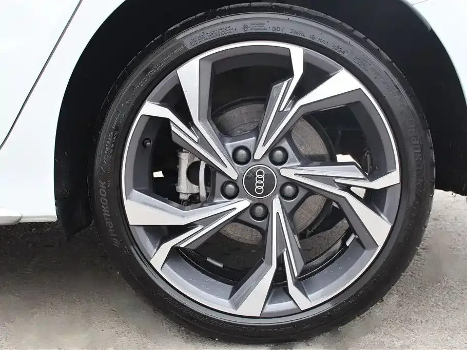 Audi A3 2025 из CN, фото 4