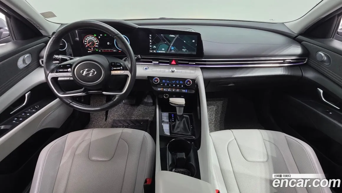 Hyundai AVANTE — фото 8