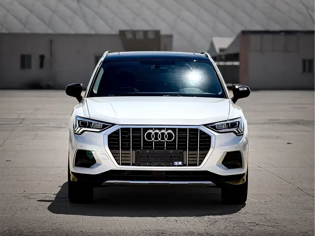 Audi Q3 — фото 6