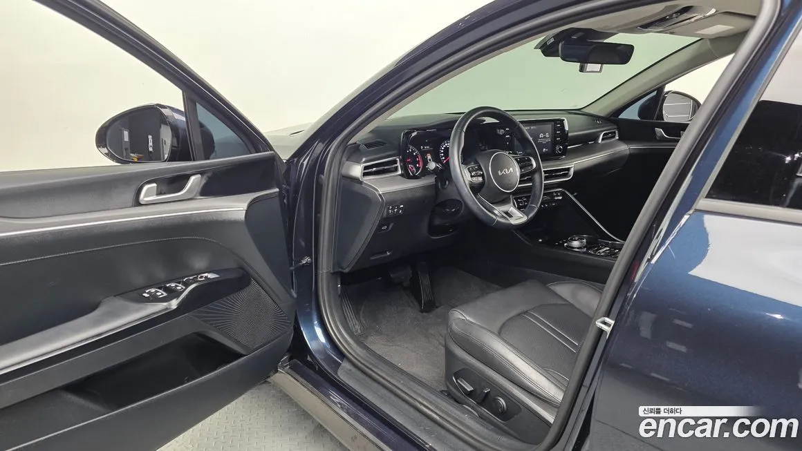 Kia K5 2023 из KR, фото 10