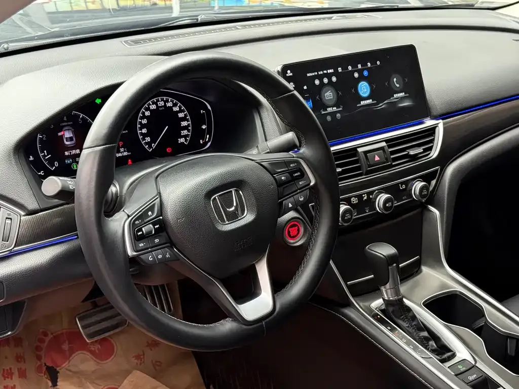 Honda Accord — фото 6