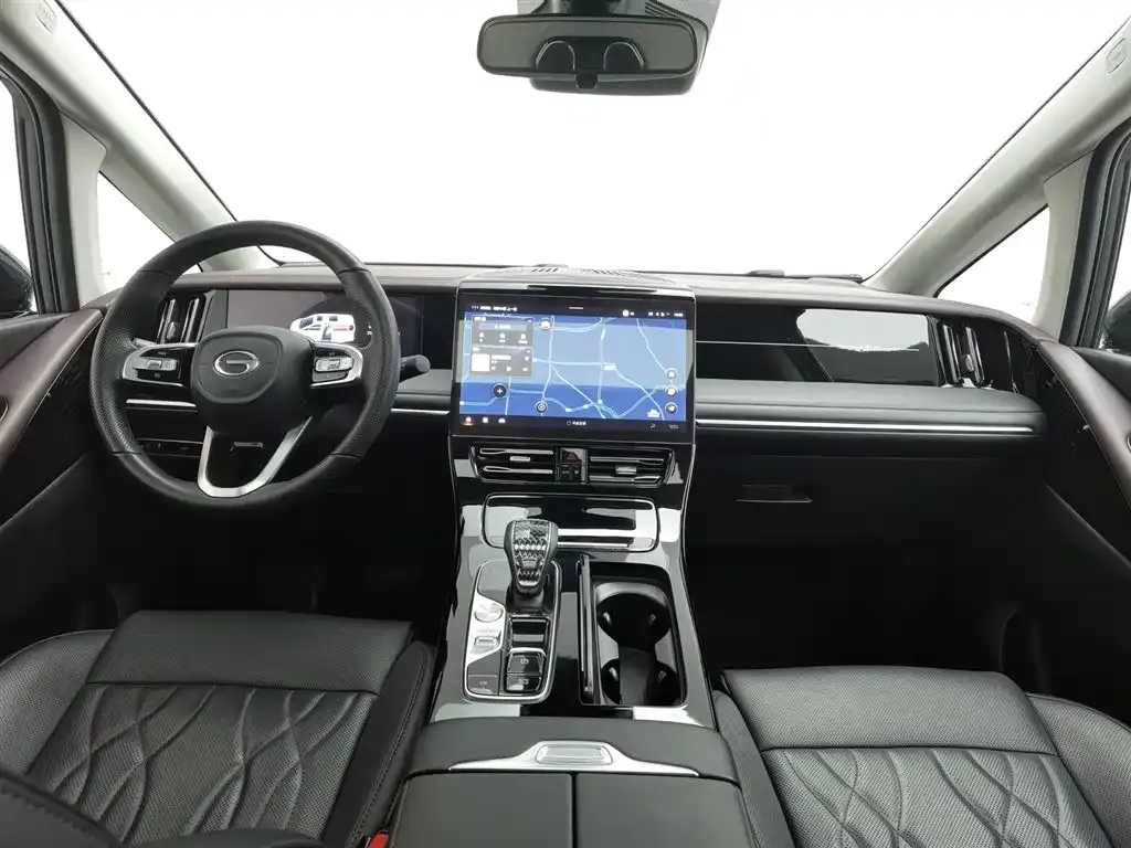 GAC Motor Trumpchi M8 — фото 9