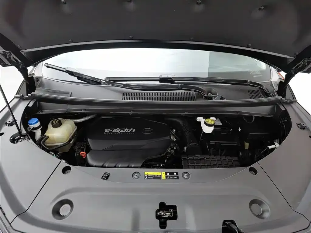 GAC Motor Trumpchi M8 — фото 8