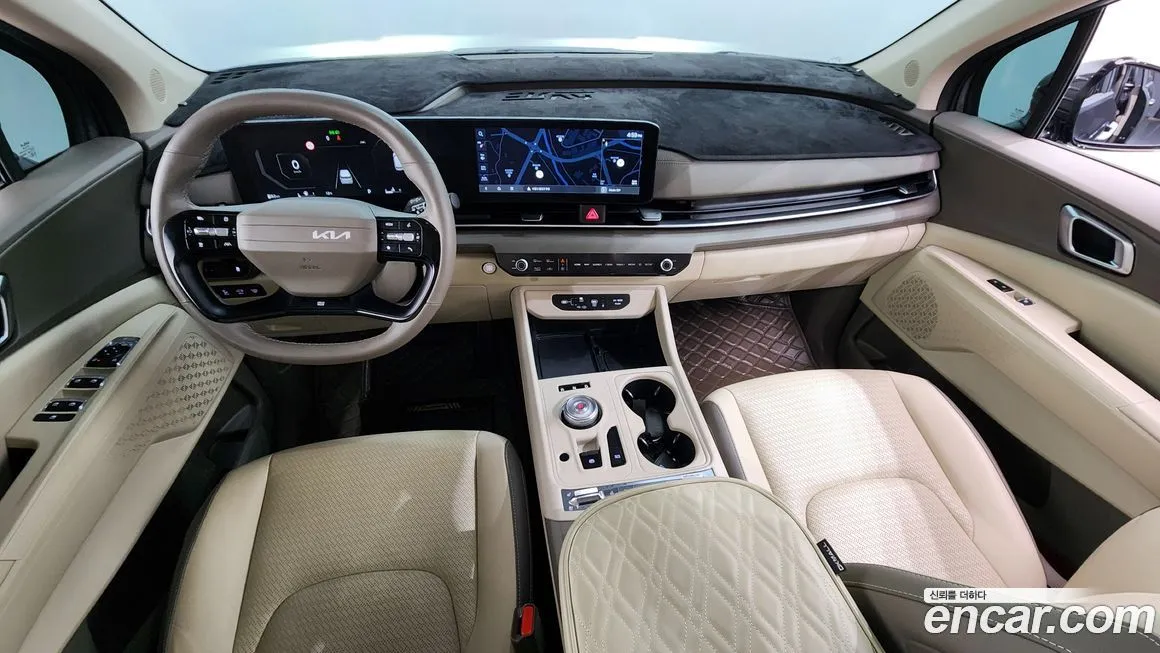 Kia Carnival — фото 8