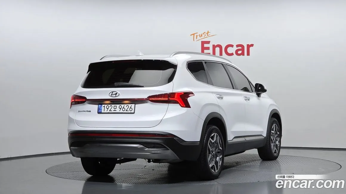 Hyundai Santafe 2023 из KR, фото 2