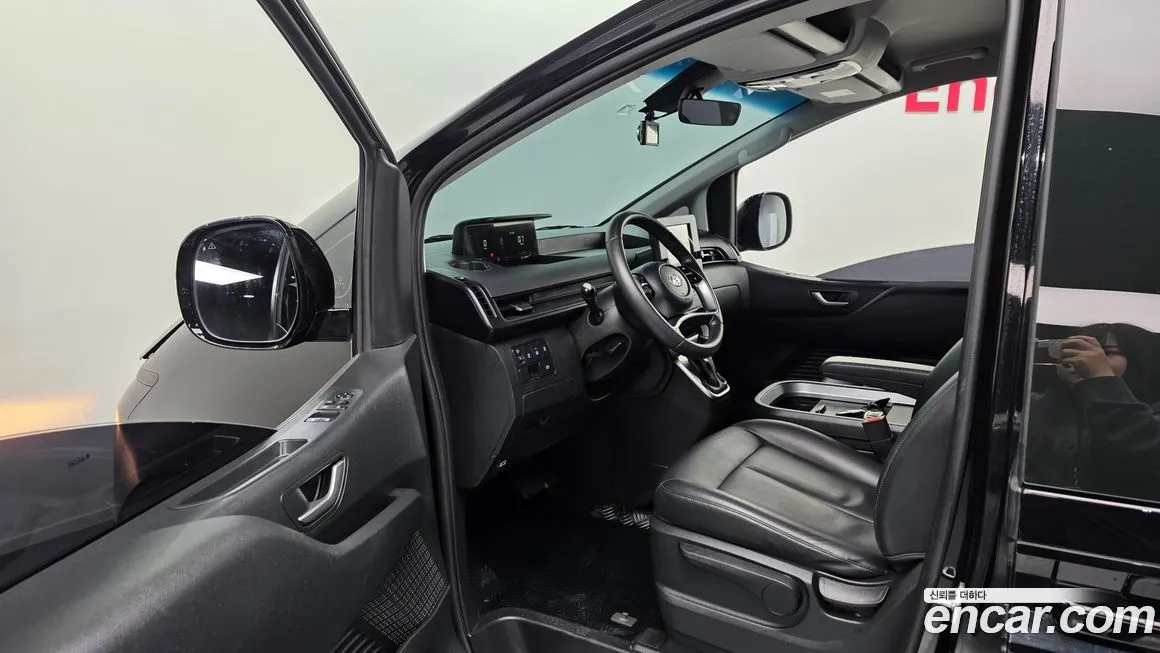 Hyundai Staria 2023 из KR, фото 5