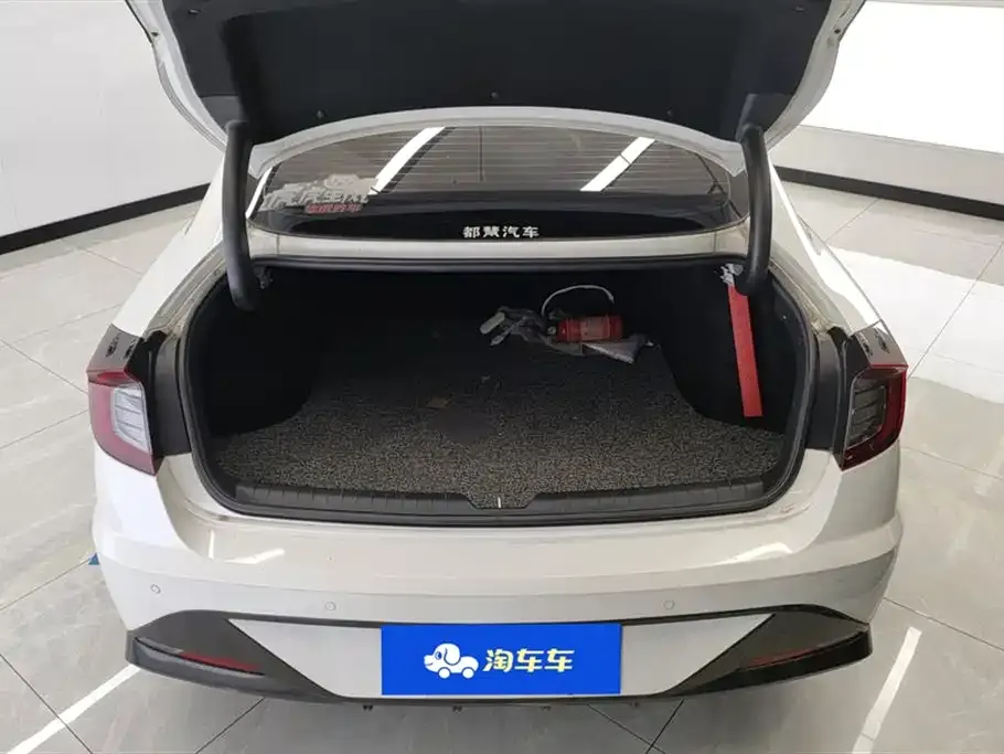 Hyundai Sonata 2021 из CN, фото 8