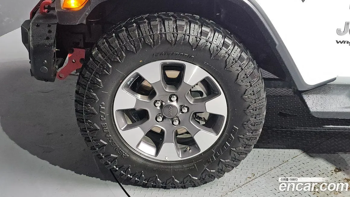 Jeep Wrangler 2021 из KR, фото 7