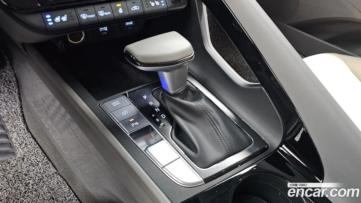 Hyundai AVANTE — фото 9