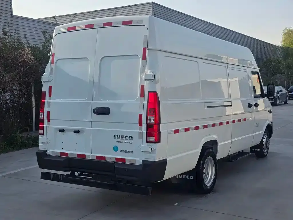 IVECO Daily 2024 из CN, фото 5