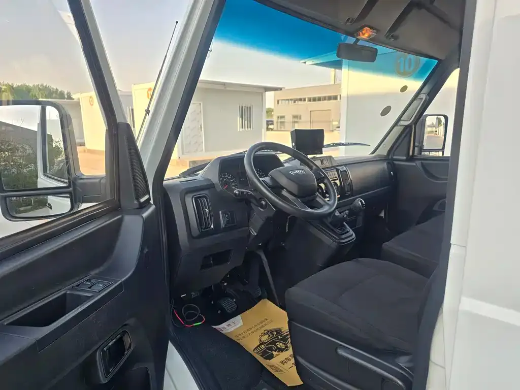IVECO Daily 2024 из CN, фото 6