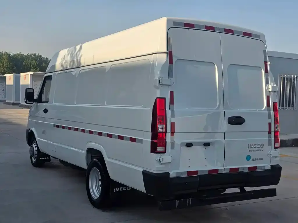 IVECO Daily 2024 из CN, фото 3