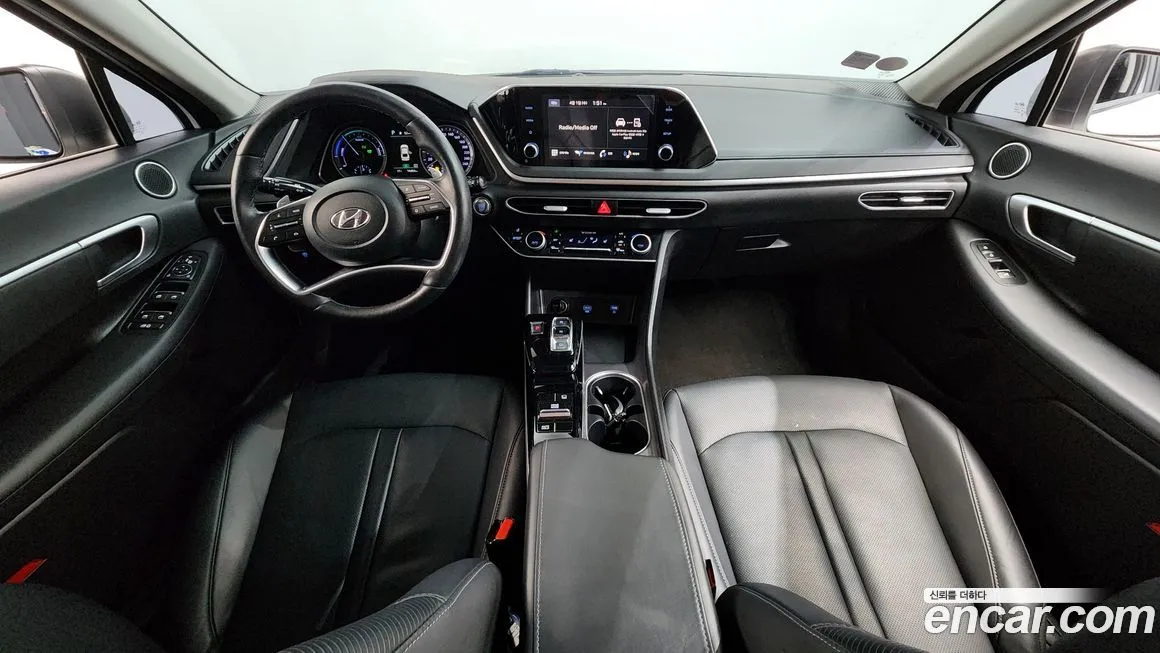 Hyundai Sonata 2022 из KR, фото 3